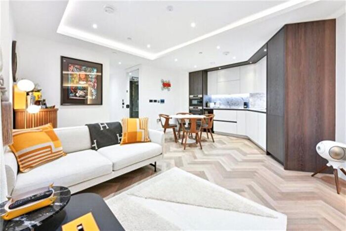 Studio To Rent In Davies House, Brigade Mews, SE1