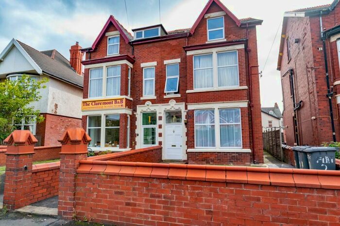 1 Bedroom Apartment To Rent In Derbe Road, Lytham St Annes, FY8