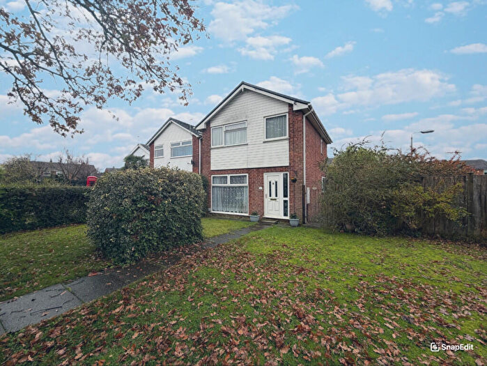 3 Bedroom Detached House For Sale In Niddries Lane, Northwich, CW9