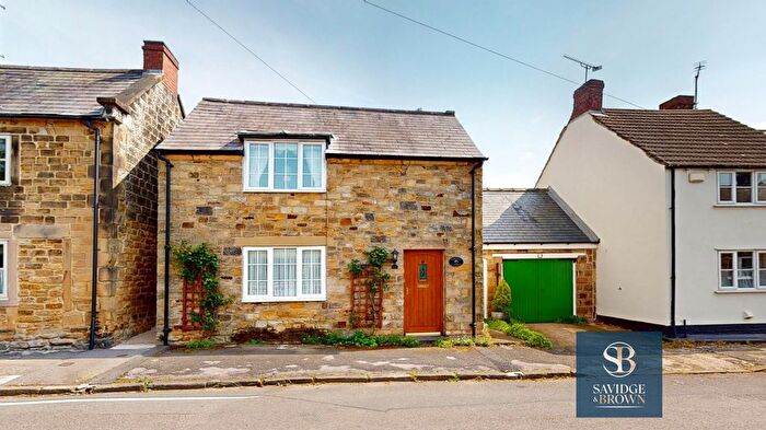 3 Bedroom Cottage For Sale In Main Road, Higham, DE55