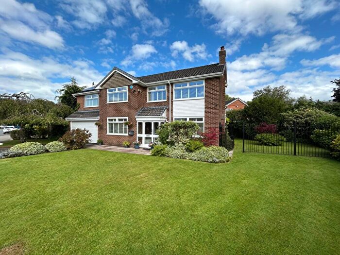 5 Bedroom Detached House For Sale In Fairmount Road, Swinton, M27