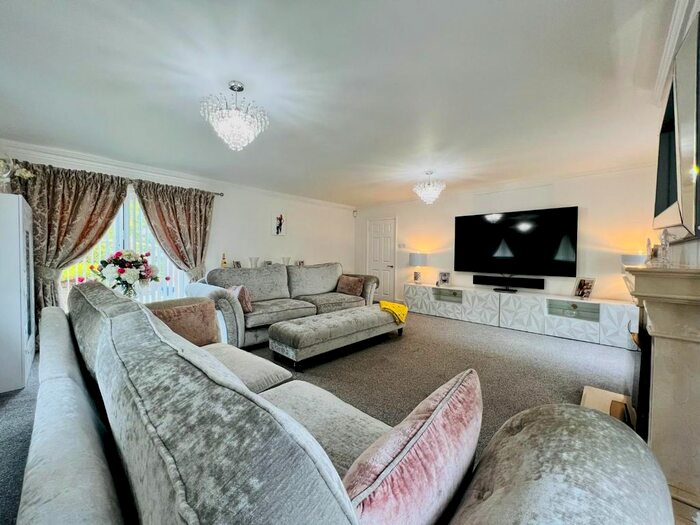 5 Bedroom Detached House To Rent In Rolvenden Hill, Rolvenden, Cranbrook, TN17