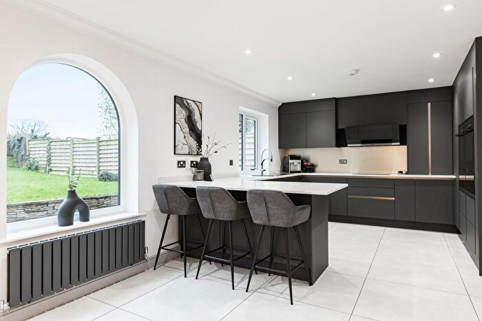 5 Bedroom Detached House For Sale In Immaculately Presented Home In Sporle, PE32