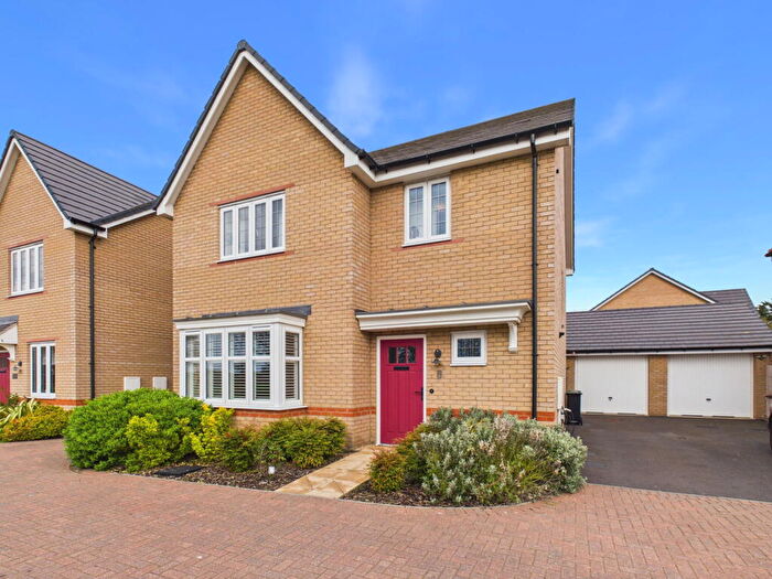3 Bedroom Detached House For Sale In Welham Close, Haughley, IP14