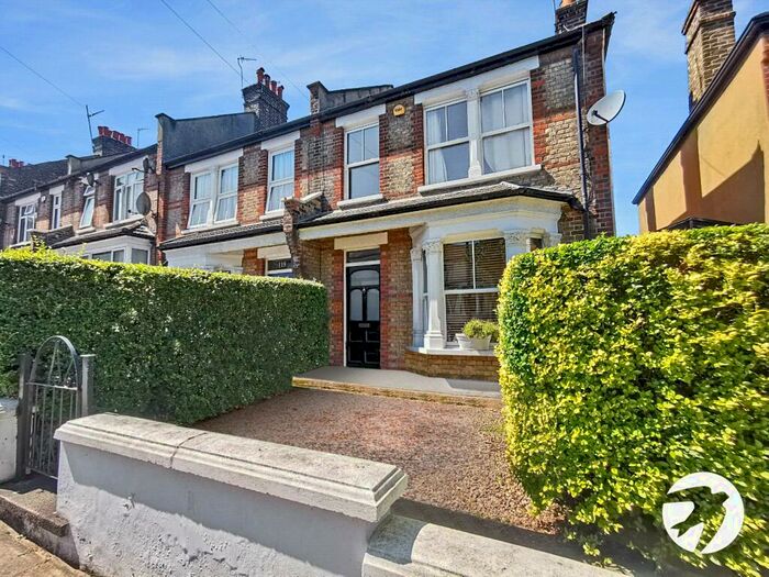 3 Bedroom House To Rent In Rochdale Road, London, SE2