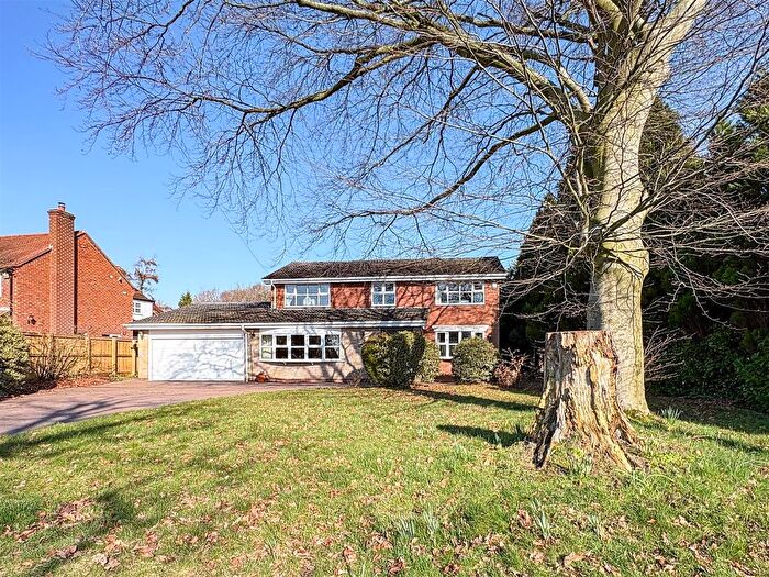 3 Bedroom Detached House For Sale In Brereton Heath Lane, Congleton, CW12
