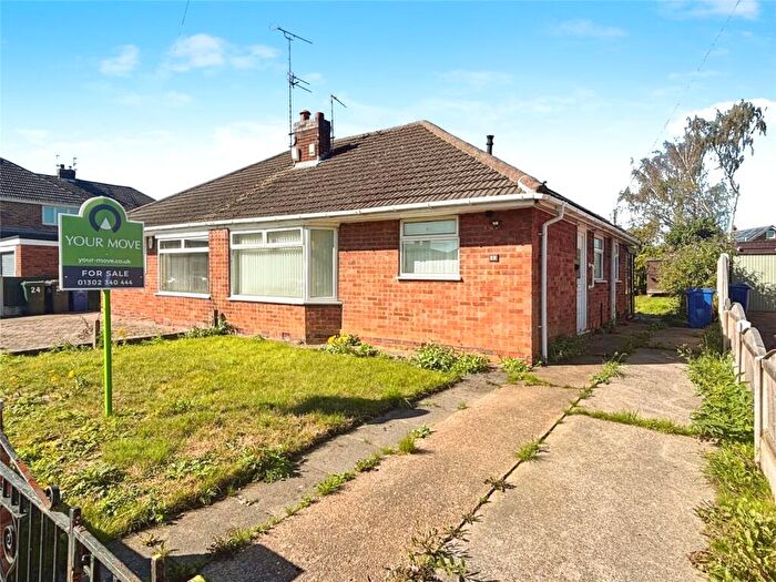 2 Bedroom Bungalow For Sale In Pearwood Crescent, Doncaster, South Yorkshire, DN4