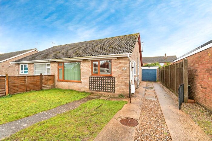 2 Bedroom Bungalow For Sale In North Park, Fakenham, Norfolk, NR21