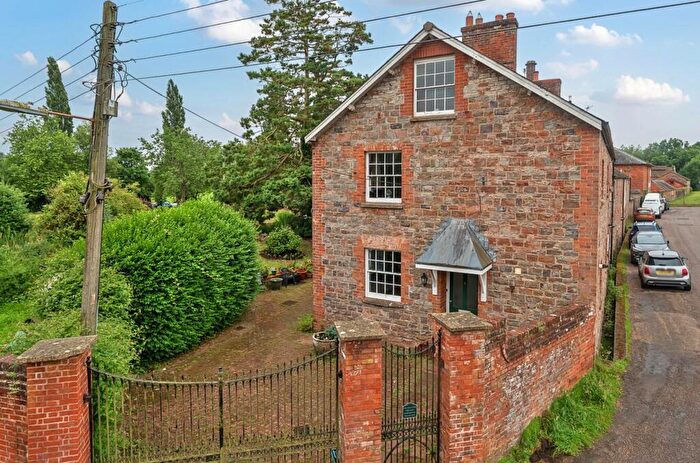 2 Bedroom Terraced House For Sale In Mill Cottages, Coldharbour, Uffculme, EX15