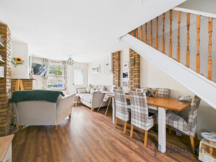 3 Bedroom Terraced House For Sale In Sandown Cottages, London Road, Teynham, Kent, ME9