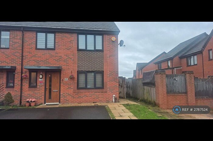 4 Bedroom Semi Detached House To Rent In Britannia St, Salford, M6