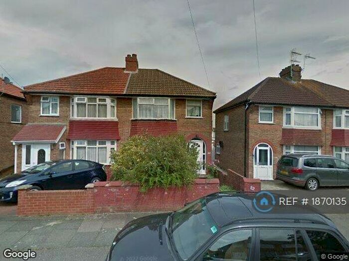 4 Bedroom Detached House To Rent In Orchard Grove, Edgware, HA8