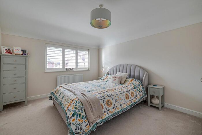 4 Bedroom Detached House For Sale In Old Meadow Drive, Backford, CH1