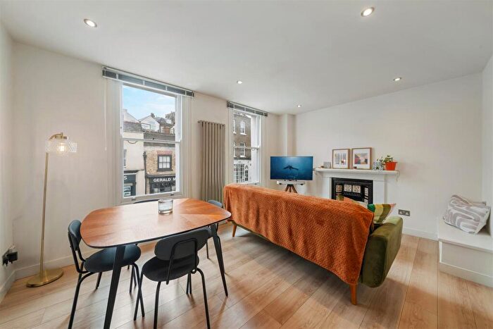 1 Bedroom Apartment To Rent In Heath Street, Hampstead, London, NW3