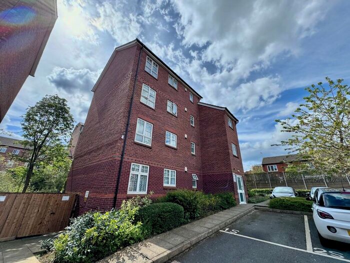 2 Bedroom Apartment To Rent In Aragon Court, Raleigh Street, NG7