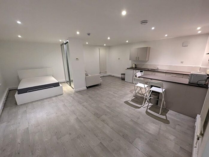 1 Bedroom Flat To Rent In Pavilion Place, Exeter, EX2