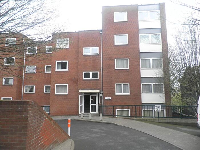 2 Bedroom Apartment To Rent In Moulton Rise, Luton, LU2