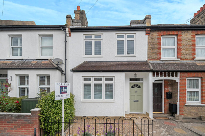 3 Bedroom Terraced House For Sale In Victoria Road, Bromley, BR2
