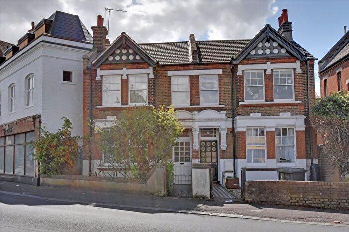 2 Bedroom Flat For Sale In Ladywell Road, Lewisham, London, SE13