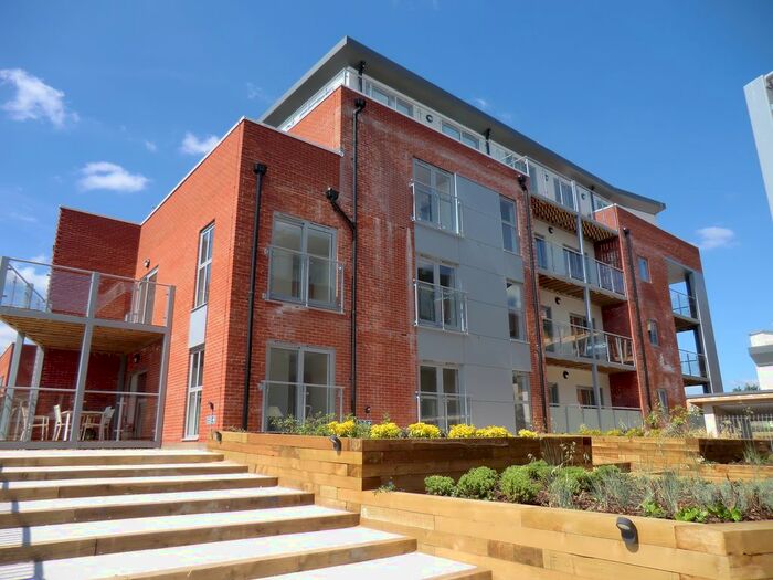 1 Bedroom Flat To Rent In Charrington Place, St Albans, AL1