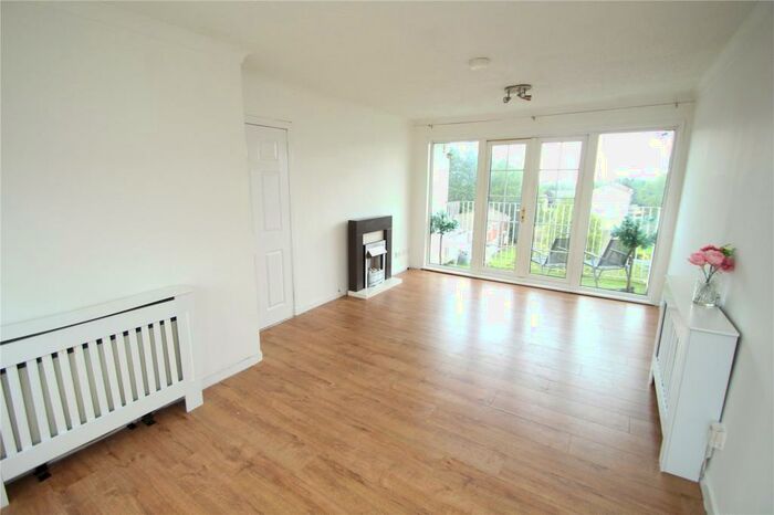 2 Bedroom Flat To Rent In Glen Tennet, East KIlbride, G74