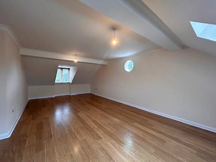 2 Bedroom Flat To Rent In Flat, Abbeyfields, Peterborough, PE2