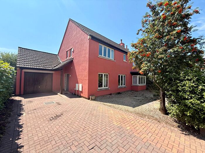 4 Bedroom Detached House For Sale In Cappards Road, Bishop Sutton, Bristol, BS39