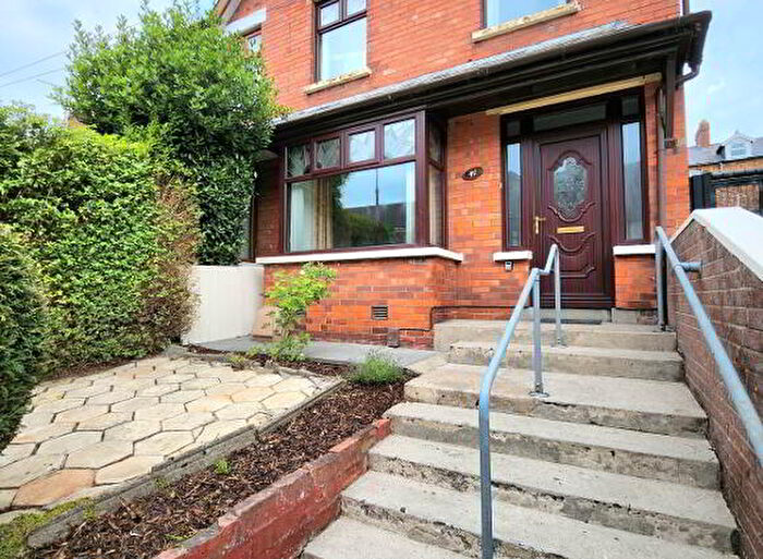 3 Bedroom Semi-detached Villas For Sale In Madison Ave, North Belfast, BT15