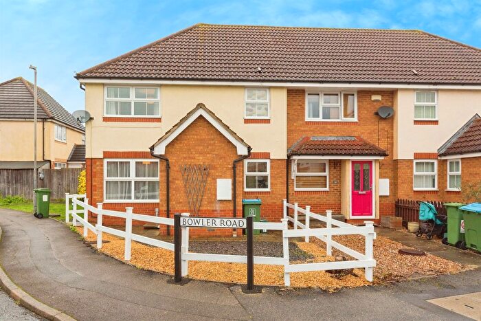 1 Bedroom Terraced House For Sale In Rake Way, Aylesbury, HP21