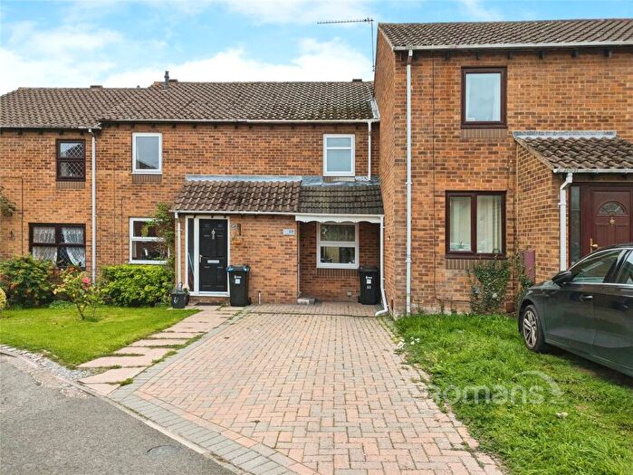 2 Bedroom Terraced House For Sale In Bridport Close, Lower Earley, Reading, RG6