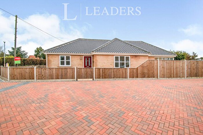3 Bedroom Bungalow To Rent In Beccles Road, Bradwell, Great Yarmouth, NR31