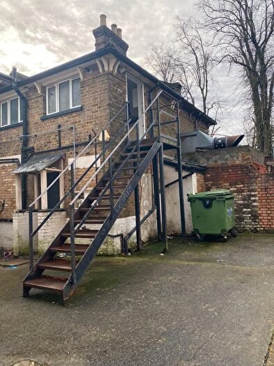 2 Bedroom Flat To Rent In Station Road, Harrow, Greater London, HA1