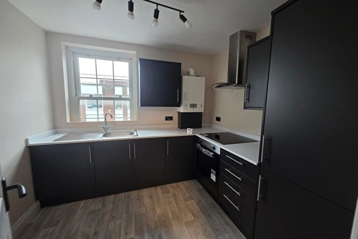 2 Bedroom Flat To Rent In High Street, Margate, CT9