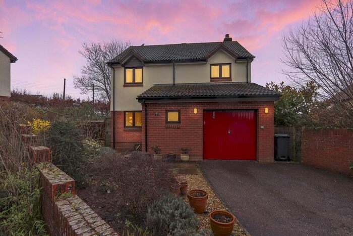 4 Bedroom Property For Sale In Fairfield, Sampford Peverell, Tiverton, EX16