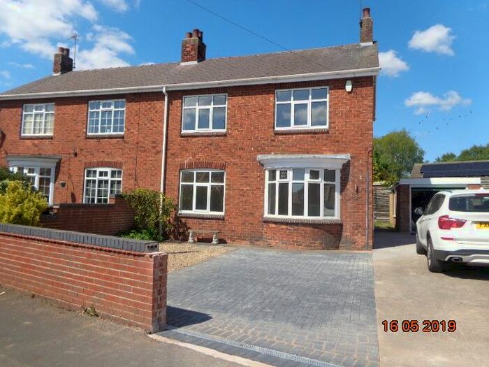 3 Bedroom Semi-Detached House To Rent In Temperance Avenue, Messingham, DN17