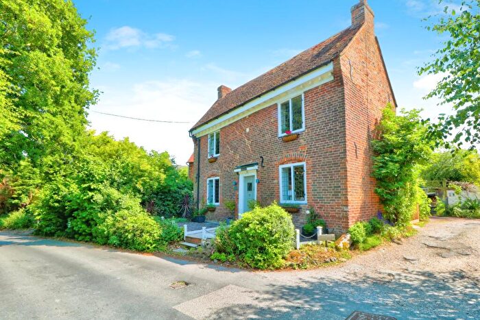 2 Bedroom Detached House For Sale In Bekesbourne Hill, Bekesbourne, CT4