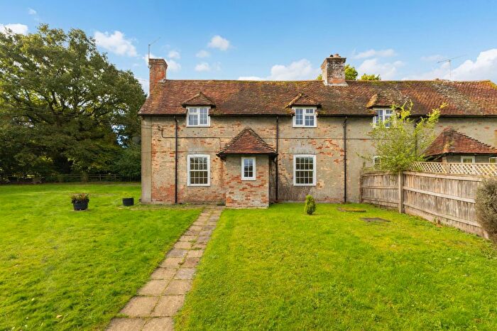 3 Bedroom Semi Detached House For Sale In West Meon, Petersfield, Hampshire, GU32