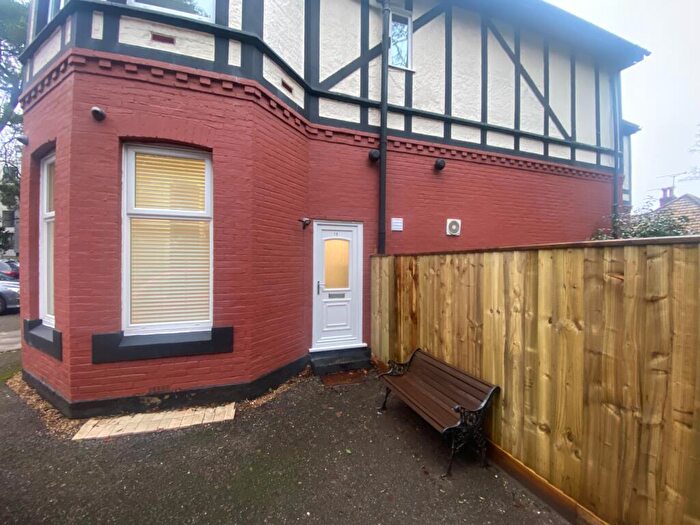 Flat To Rent In Eaton Court, Maderia Road, BH1