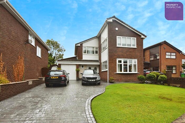 4 Bedroom Detached House For Sale In Wentworth Avenue, Heywood, OL10