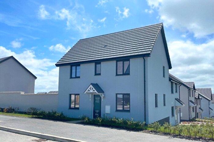 3 Bedroom Detached House For Sale In Tithecott Way, Northam, Bideford, EX39