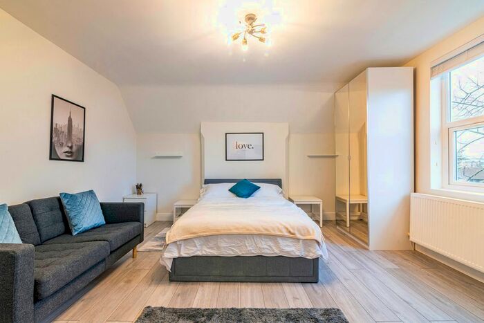 1 Bedroom Studio To Rent In Flat, Zulla Road, Nottingham, NG3