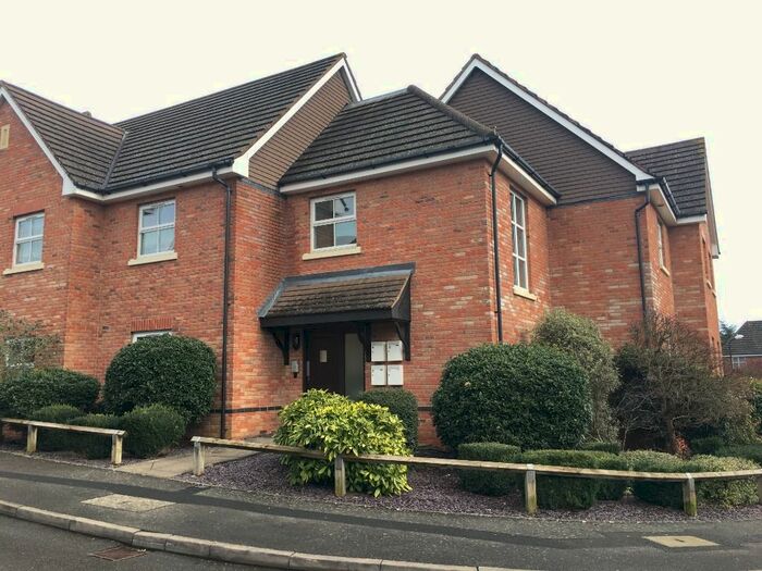 2 Bedroom Flat To Rent In Rowe Close, Hillmorton, Rugby CV21