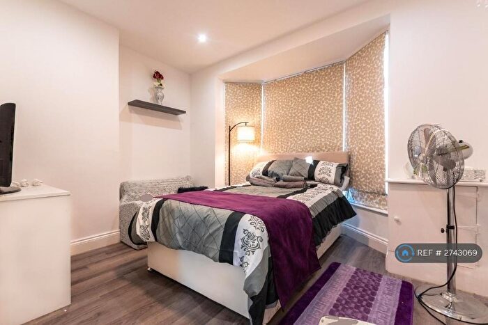 6 Bedroom Terraced House To Rent In Bramford Road, Ipswich, IP1