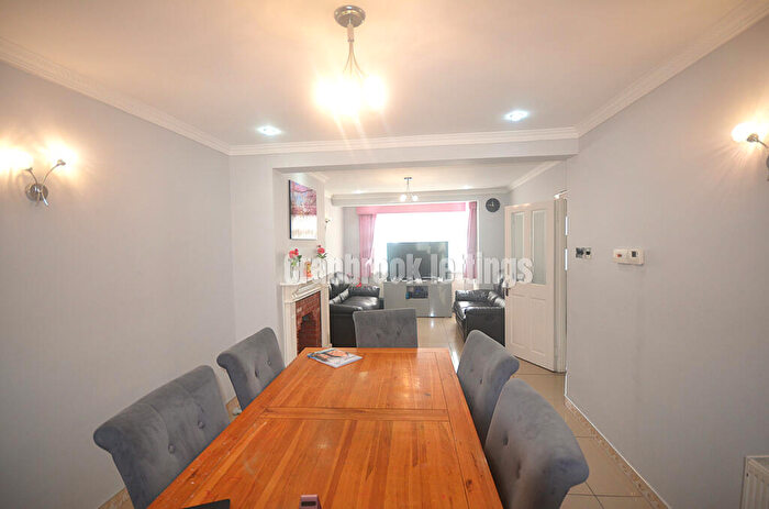 3 Bedroom Semi-Detached House To Rent In Eastbrook Drive, Romford, RM7