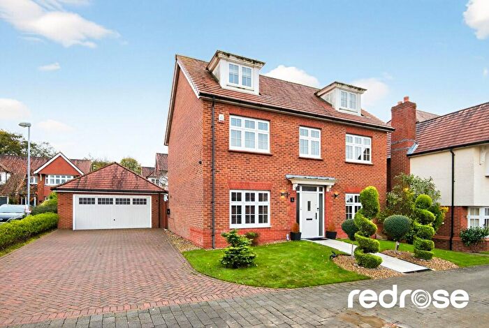 5 Bedroom Detached House For Sale In Steaton Close, Buckshaw Village, PR7