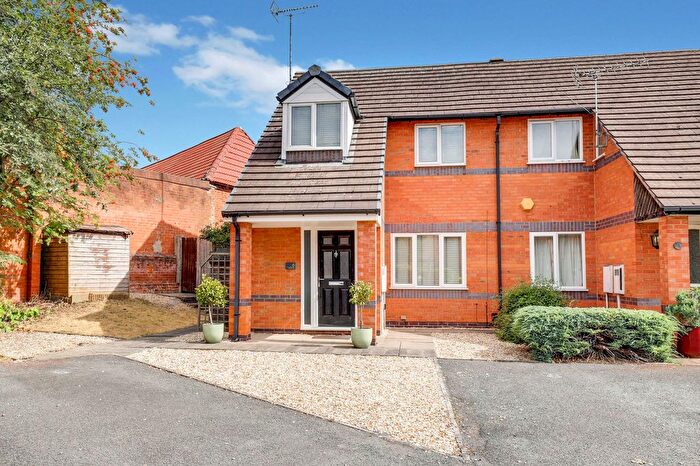 3 Bedroom Detached House For Sale In Hogg Lane, Radcliffe-On-Trent, NG12