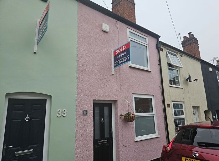 2 Bedroom Terraced House To Rent In Ivy Road, Stirchley, Birmingham, B30