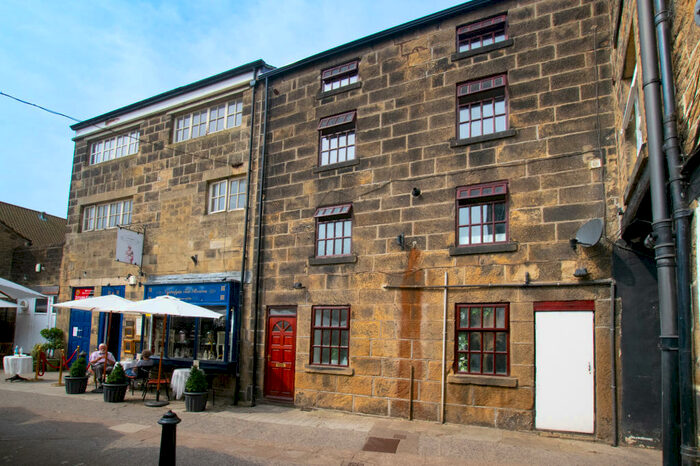 4 Bedroom Flat To Rent In Manor Square, Otley, LS21