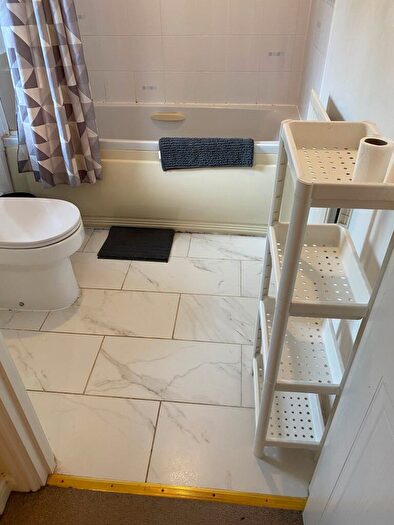4 Bedroom Flat To Rent In Vanbrugh Lane, Bristol, BS16