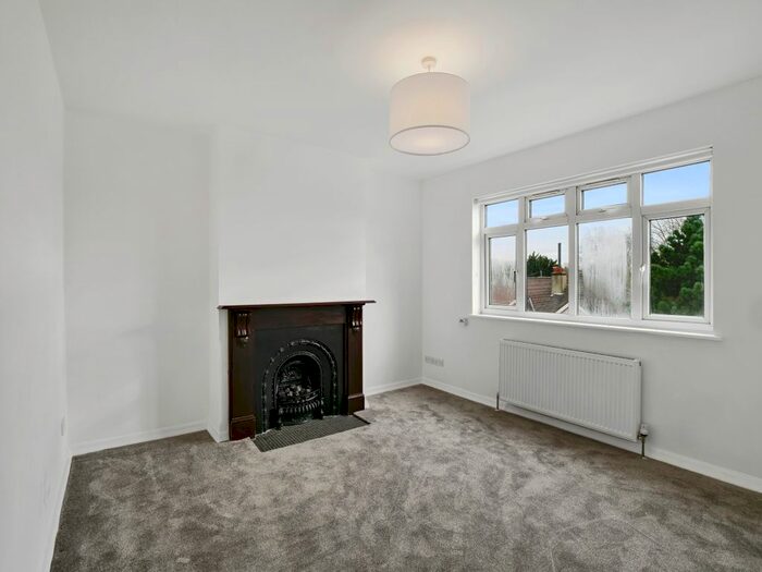 1 Bedroom Flat To Rent In Ladywell Road, (), Ladywell, SE13